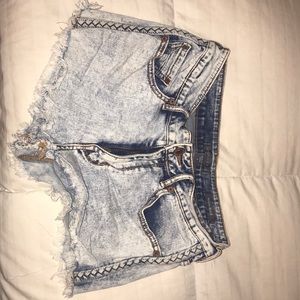 Kendall & Kylie denim shorts